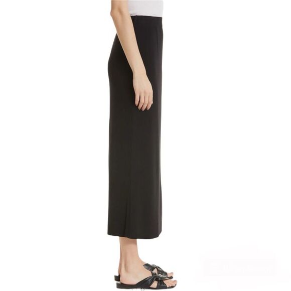 Exclusively Misook 36" Straight Knit Skirt in Black M - Picture 4 of 10
